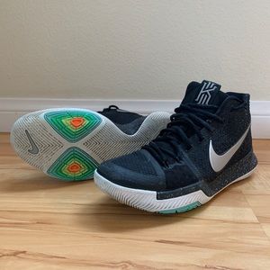 Nike Kyrie 3 - Men’s 8.5